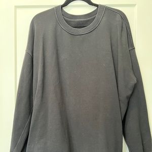 Lululemon crewneck sweatshirt in black